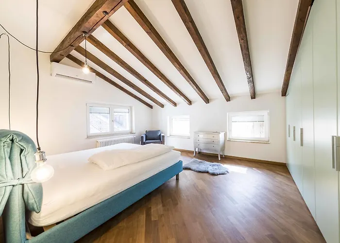 Cooper L Goethe Lägenhet *